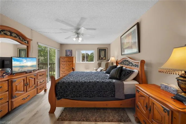 2111  Barkeley  LN, Fort Myers, FL 33907