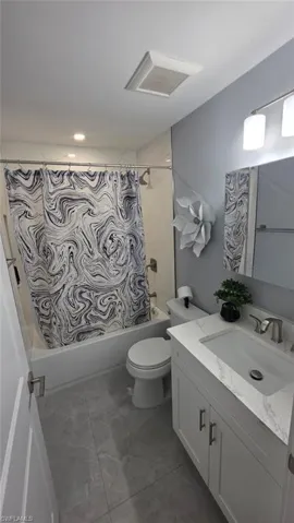 131  puffin court  , Royal Palm Beach, FL 33411