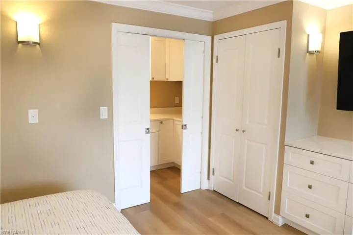 2555 Tamiami Trl N # 201, Naples Fl 34103