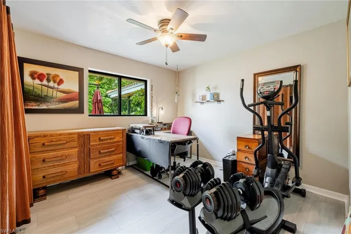 1516 SE 17th  ST, Cape Coral, FL 33990