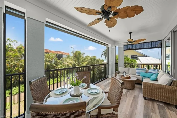 1114 Seagrape Ln, Sanibel, Florida 33957
