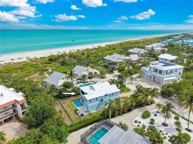 1114 Seagrape Ln, Sanibel, Florida 33957