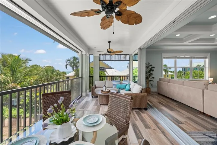 1114 Seagrape Ln, Sanibel, Florida 33957