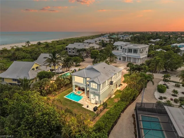 1114 Seagrape Ln, Sanibel, Florida 33957