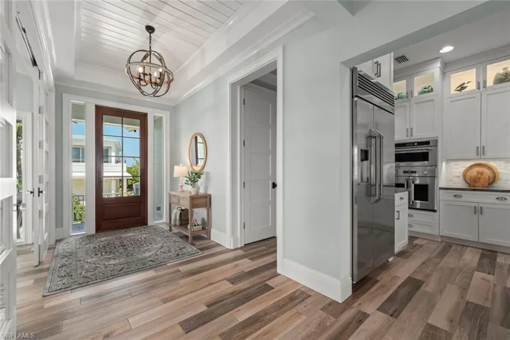 1114 Seagrape Ln, Sanibel, Florida 33957