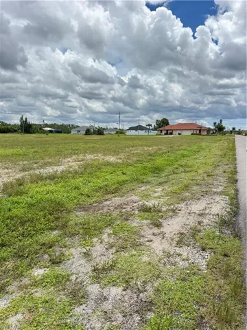 View of yard featuring a rural view