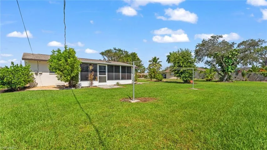 22 3rd St, Bonita Springs, Florida 34134