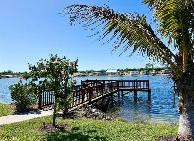548 Cheetah Dr, Naples, Florida 34114