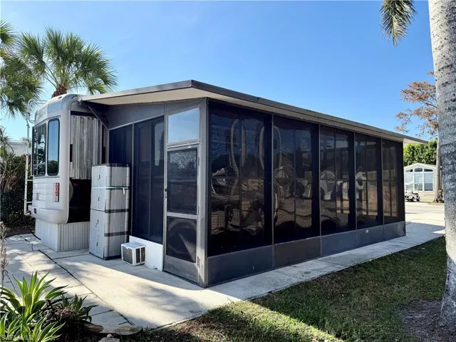548 Cheetah Dr, Naples, Florida 34114