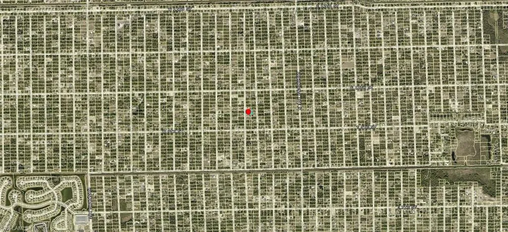 910 Hibiscus Ave, Lehigh Acres, Florida 33972