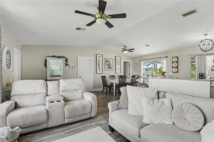 419 Nw 7th Ter, Cape Coral, Florida 33993