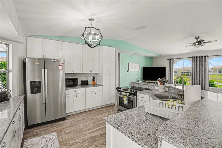 419 Nw 7th Ter, Cape Coral, Florida 33993