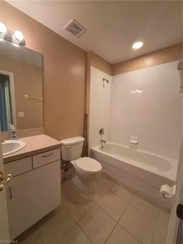6816 Sterling Greens Pl 1105, Naples, Florida 34104