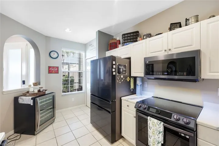 4248  Avian  AVE, Fort Myers, FL 33916