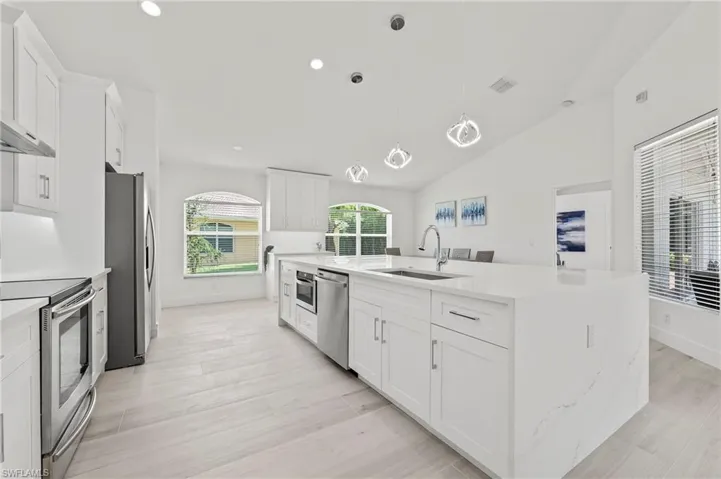 2050  Terrazzo  LN, Naples, FL 34104