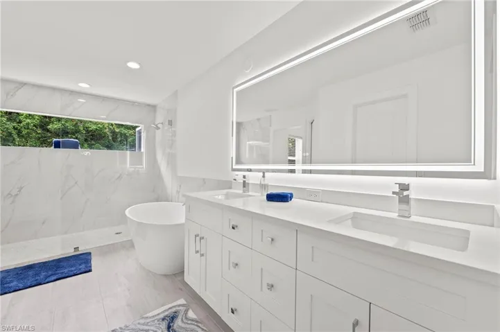 2050  Terrazzo  LN, Naples, FL 34104