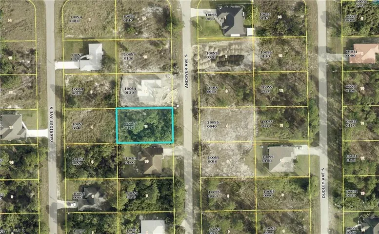 764  Andover S AVE, Lehigh Acres, FL 33974