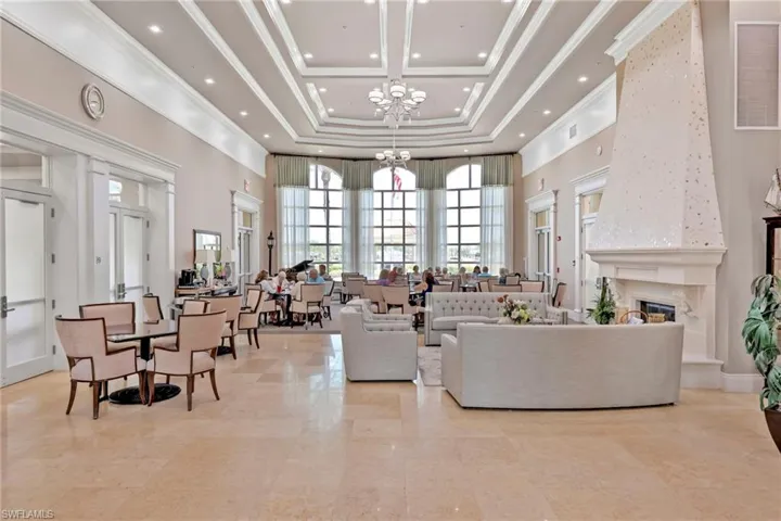 Gorgeous Community Room in the Towncenter