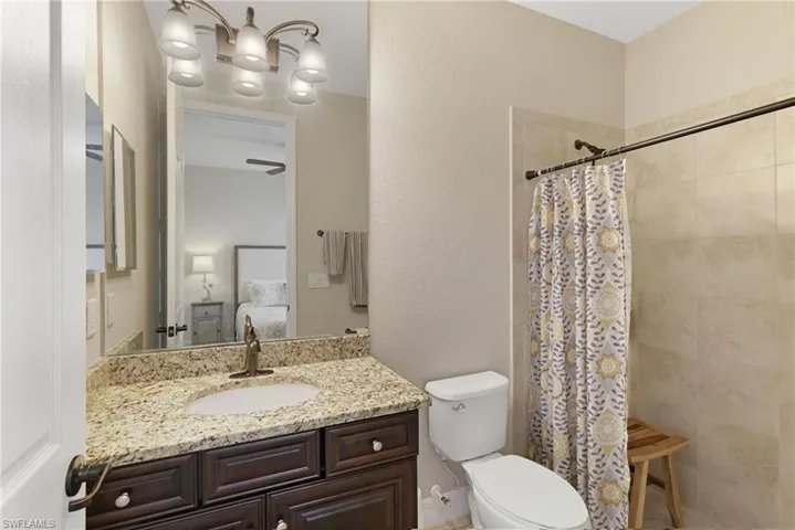 En-Suite Bathroom