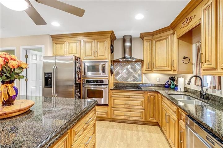 All stainless steel appliances