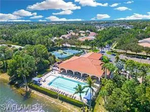 Berkshire Lakes community pool