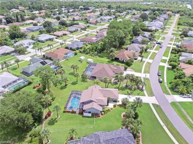 2610 Elva Pl, Lehigh Acres, Florida 33971