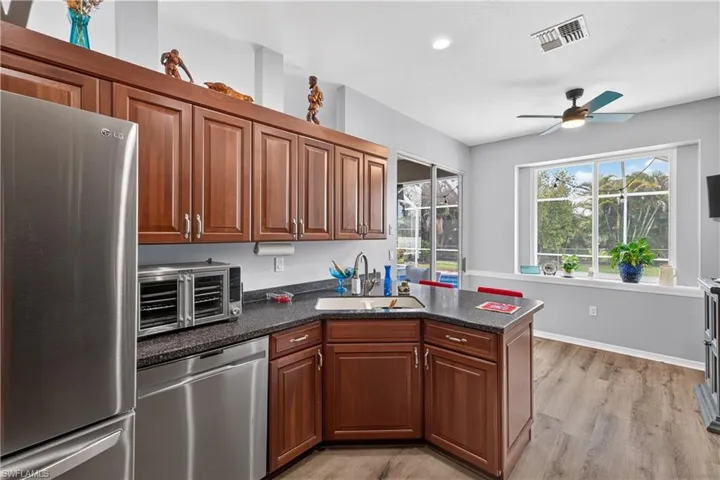2610 Elva Pl, Lehigh Acres, Florida 33971