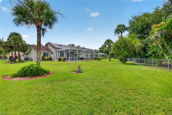 2610 Elva Pl, Lehigh Acres, Florida 33971