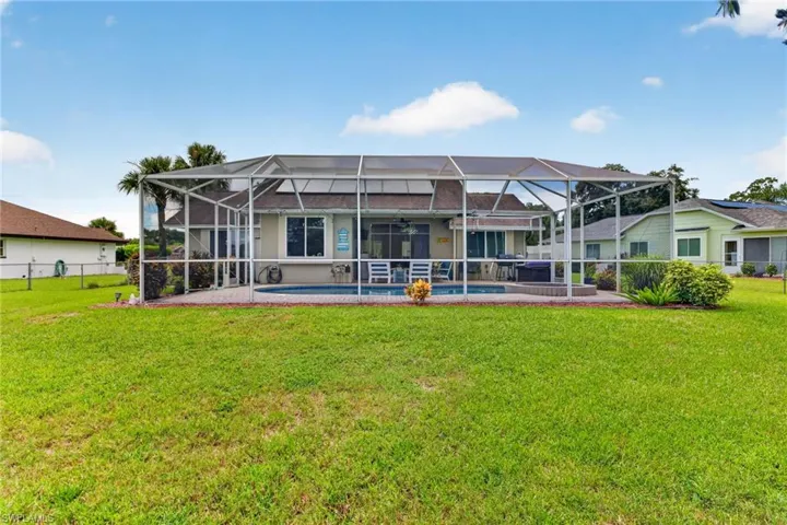 2610 Elva Pl, Lehigh Acres, Florida 33971