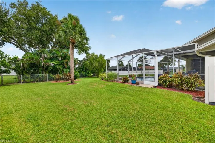 2610 Elva Pl, Lehigh Acres, Florida 33971