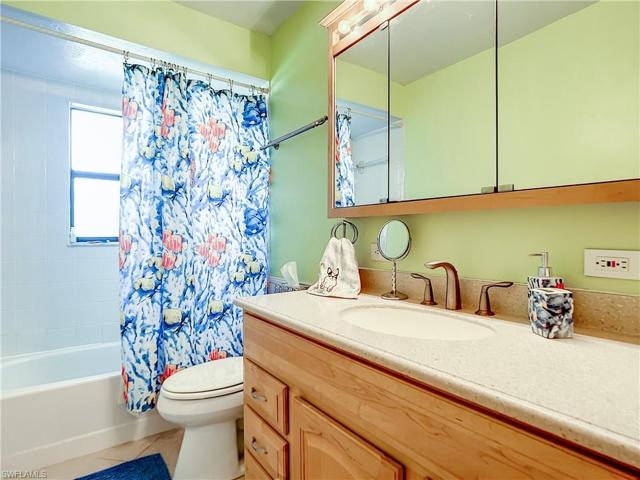 Hall Bathroom