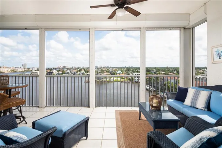 410 Flagship Dr 806, Naples, Florida 34108