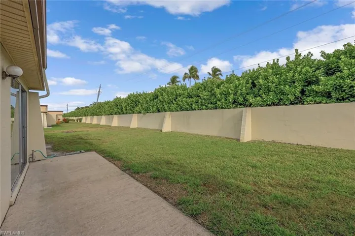 97 Bennington DR, FORT MYERS FL 33919