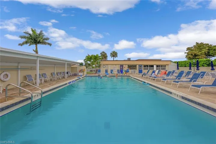 97 Bennington DR, FORT MYERS FL 33919