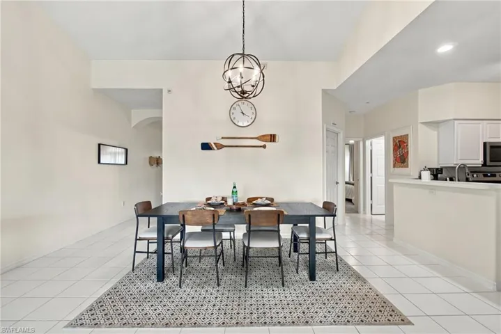 2145 Cay Lagoon Dr 322, Naples, Florida 34109