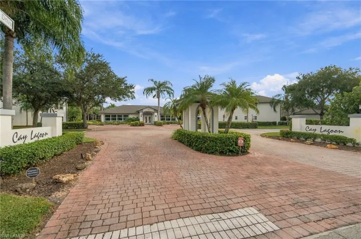 2145 Cay Lagoon Dr 322, Naples, Florida 34109