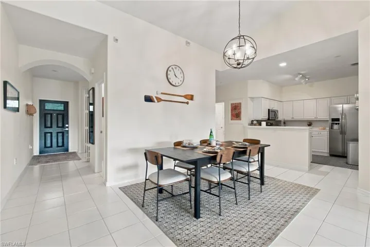 2145 Cay Lagoon Dr 322, Naples, Florida 34109