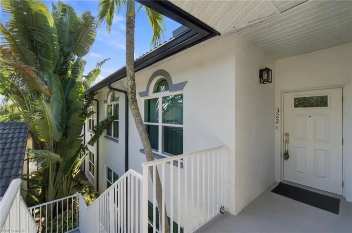 2145 Cay Lagoon Dr 322, Naples, Florida 34109