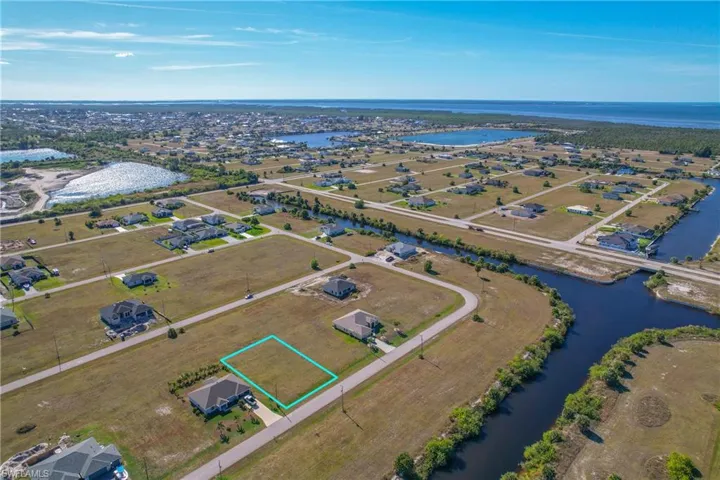 3910 Nw 39th St, Cape Coral, Florida 33993