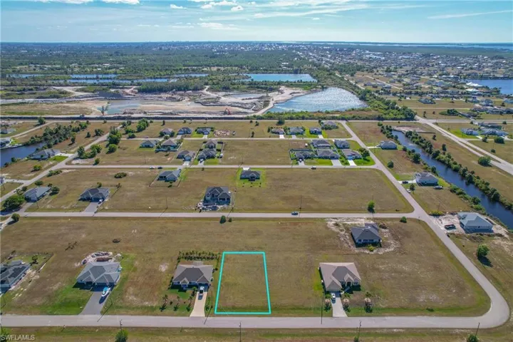 3910 Nw 39th St, Cape Coral, Florida 33993