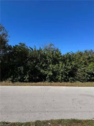 712 Euston Ave S, Lehigh Acres Fl 33974