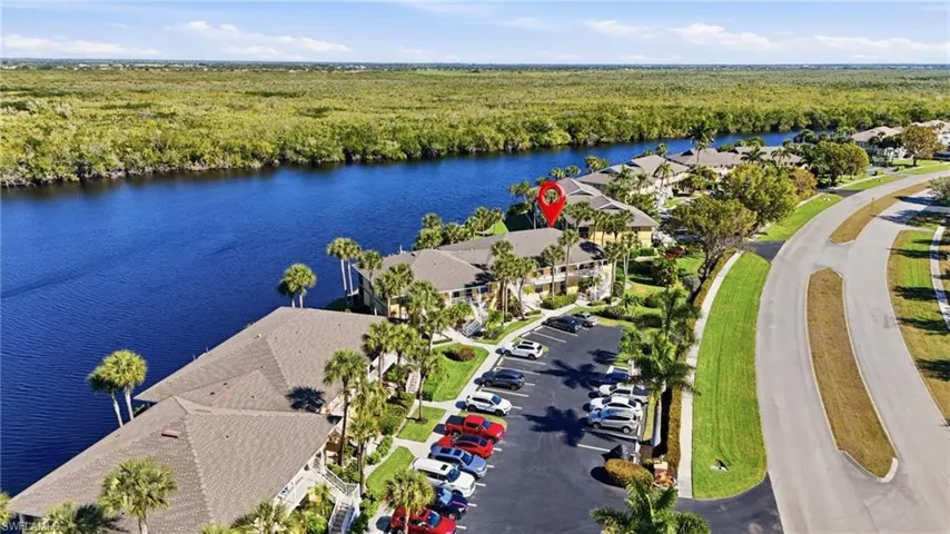 1175  Mainsail  DR, Naples, FL 34114