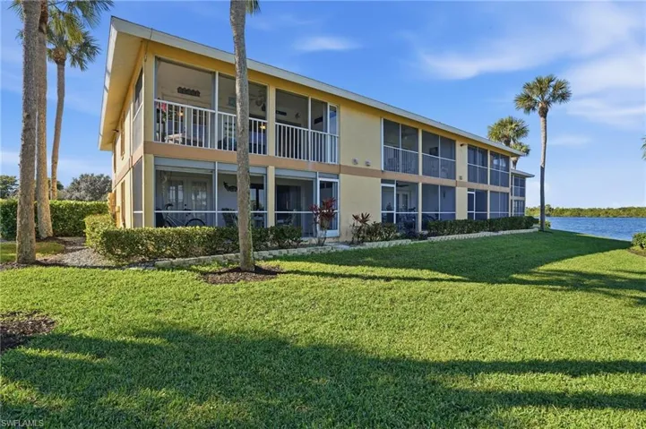 1175  Mainsail  DR, Naples, FL 34114