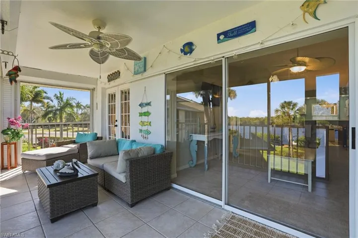 1175  Mainsail  DR, Naples, FL 34114
