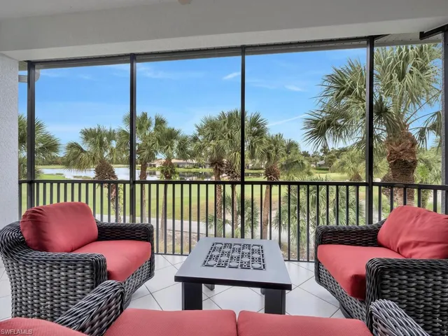 Screen enclosure to relax & enjoy life