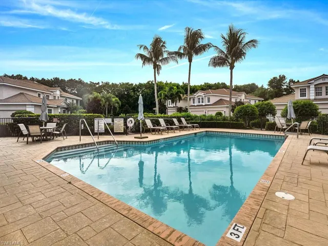 Bellavista Community Pool