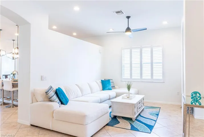 14059  Mirror  CT, Naples, FL 34114