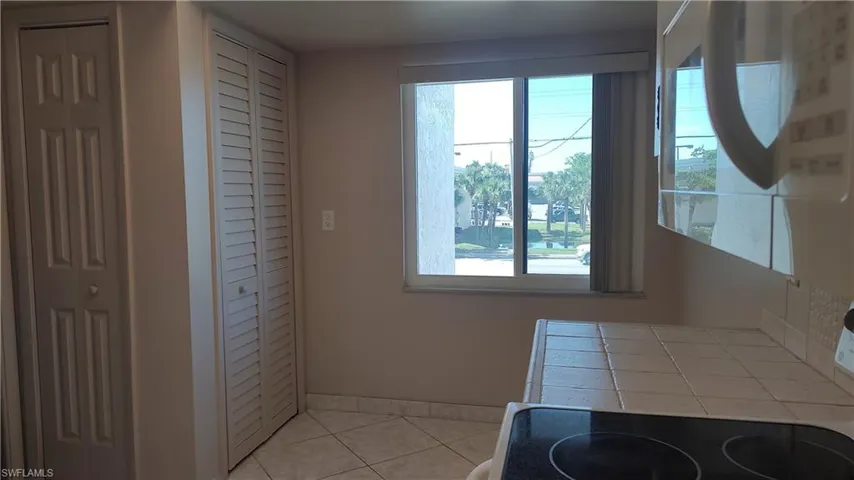 4713 Santa Barbara Blvd E-3, Cape Coral, Florida 33914