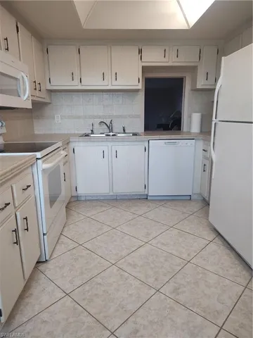 4713 Santa Barbara Blvd E-3, Cape Coral, Florida 33914