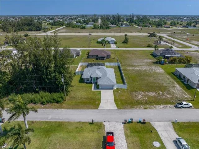 121 Nw 15th St, Cape Coral Fl 33993